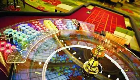 jiligame live casino table games with real dealers on screen